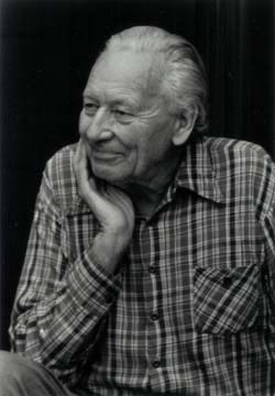 Gregory Bateson  Photo:©Roll